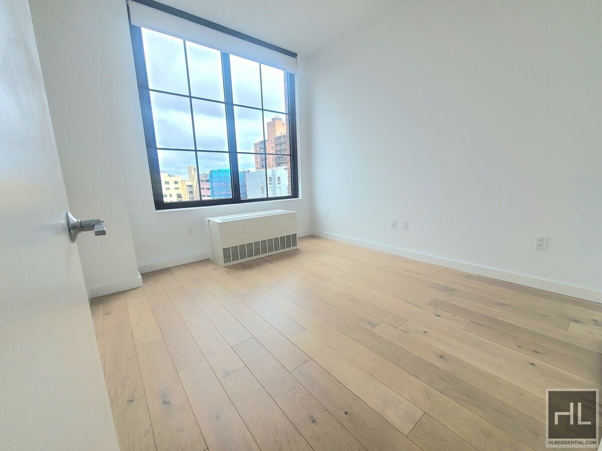 Photo - NORTHERN BOULEVARD Unit PHM