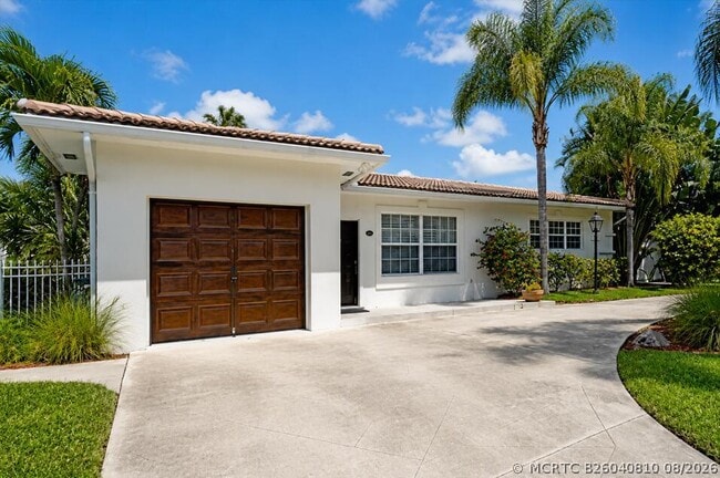 Photo - 2031 Pleasant Dr