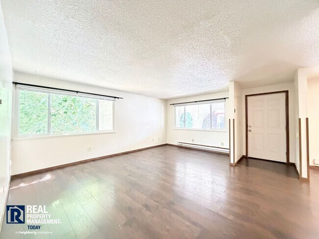 Photo - 6115 Glen Mary Ln SE Unit D
