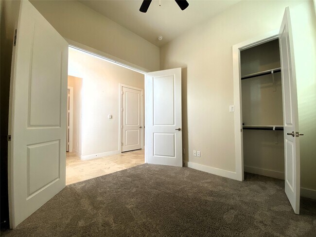 Photo - 74 N Hutcheson St