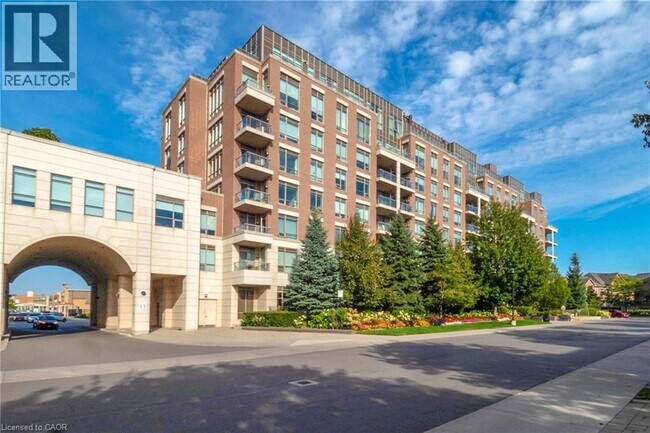 Photo - 2470 Prince Michael Drive Unité 201