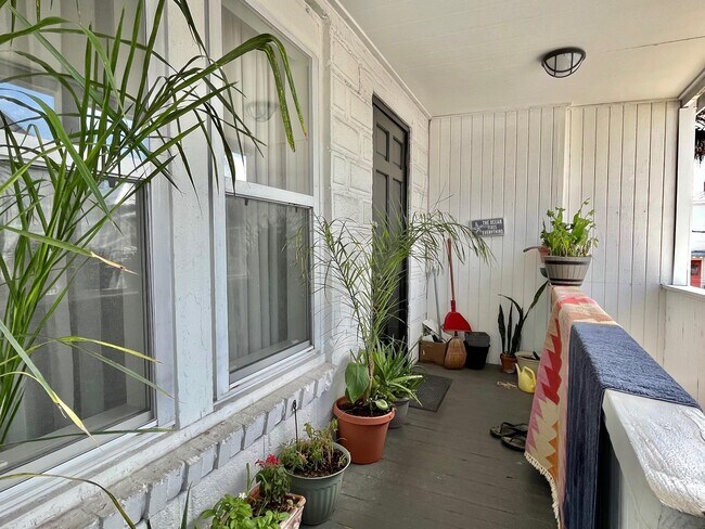 Photo - 138 King St Unidad D