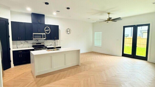 Photo - 4117 Shelby Cir