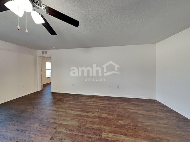 Photo - 1222 Brenton Leaf Dr