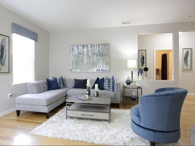 Photo - Camelot at Cinnaminson Harbour