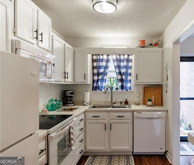 Photo - 1688 Prince Ave Unit APT 106