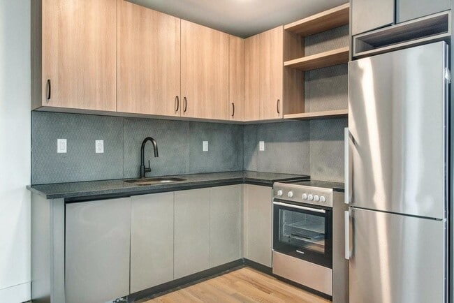 163 Linden Blvd Unit 3