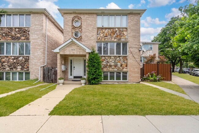 Building Photo - 4101 N Dickinson Ave