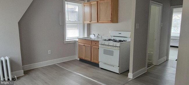 Photo - 6149 W Columbia Ave