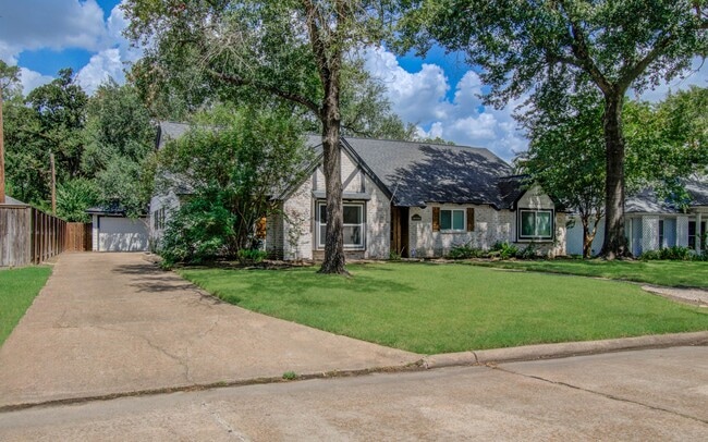 Photo - 18006 Bambridge Dr
