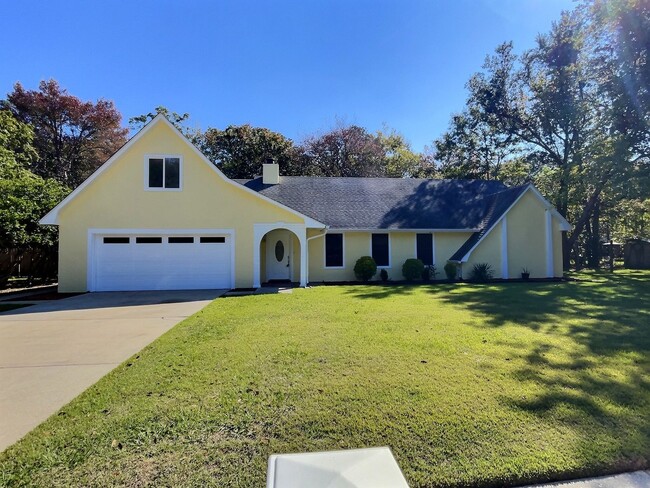 Spacious 4 bedroom home in Ocean Springs! - Spacious 4 bedroom home in Ocean Springs!