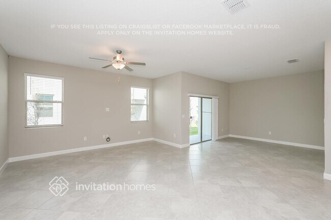 Photo - 2889 Coach Manors Way