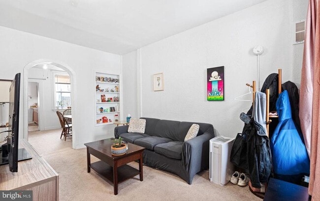 Photo - 308 E Miner St