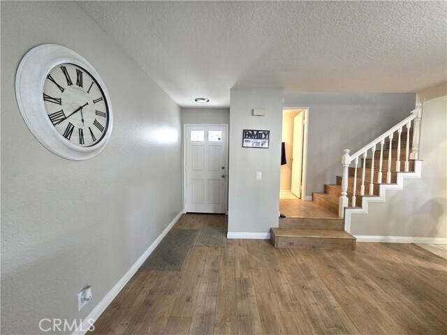 1319 S Country Way