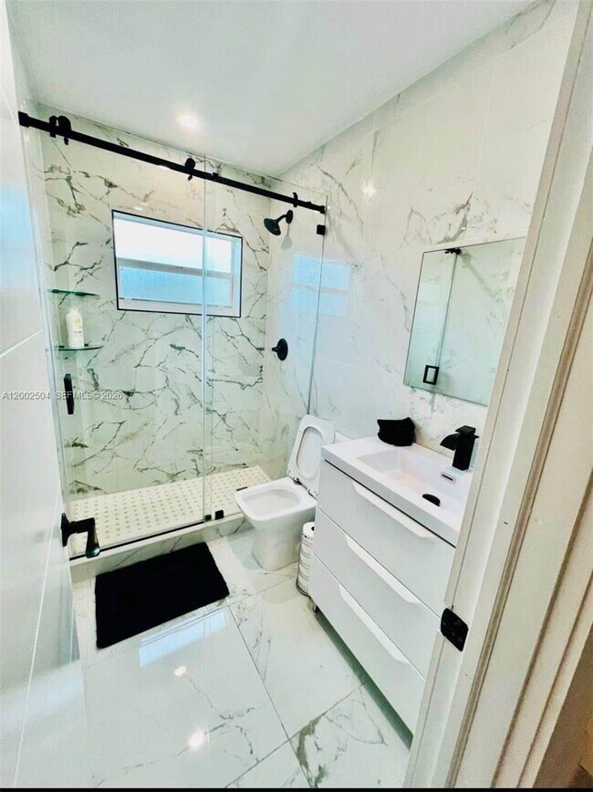 Photo - 6390 Sherman St