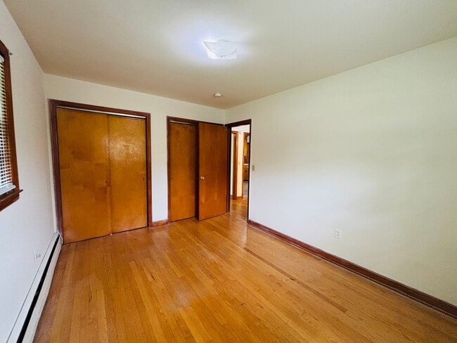 Photo - 121 Hearthstone Dr Unit 1