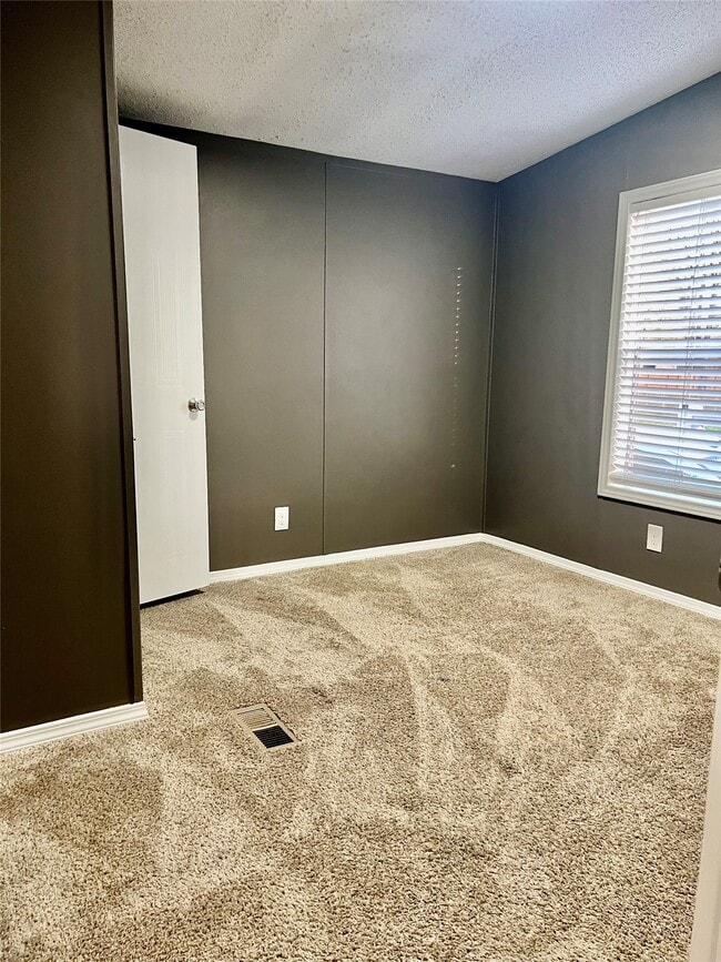 Photo - 20647 Shady Ln