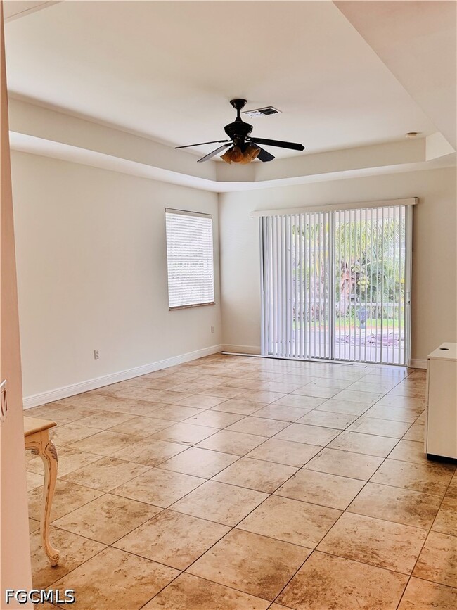 Photo - 26527 Robin Way