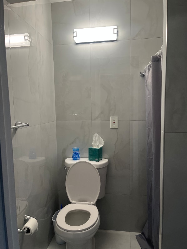 Photo - 147 N Kendall Dr