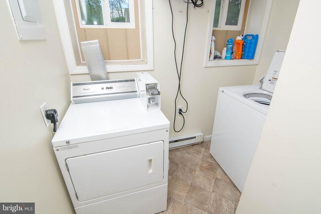 Photo - Country Aire Lane Apartment Homes Unit 3