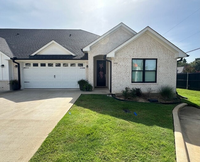 Building Photo - Magnolia Park #10752 Rental