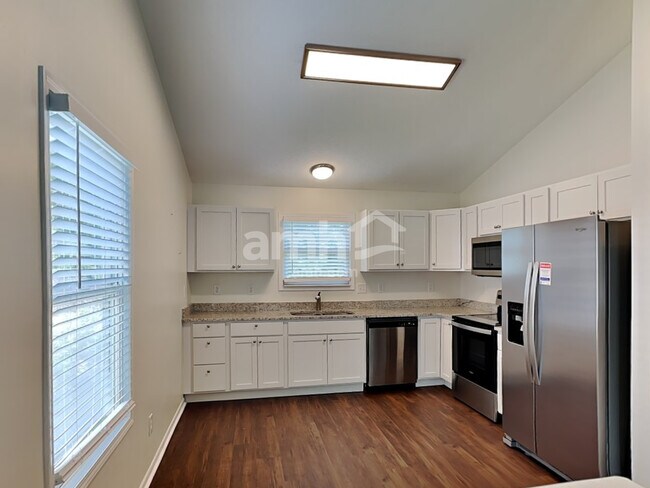 Photo - 1566 Pheasant Run Dr