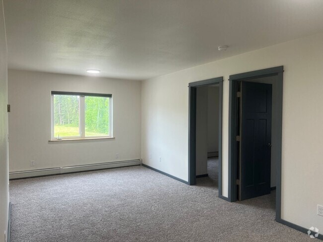 Building Photo - 1960 Rogge Ave Unit 1 Rental