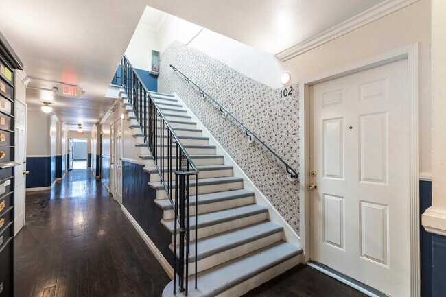 Photo - THE NORM @ 750 Normandie Ave