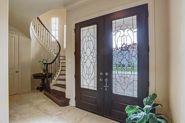 1914 Mystic Arbor Ln