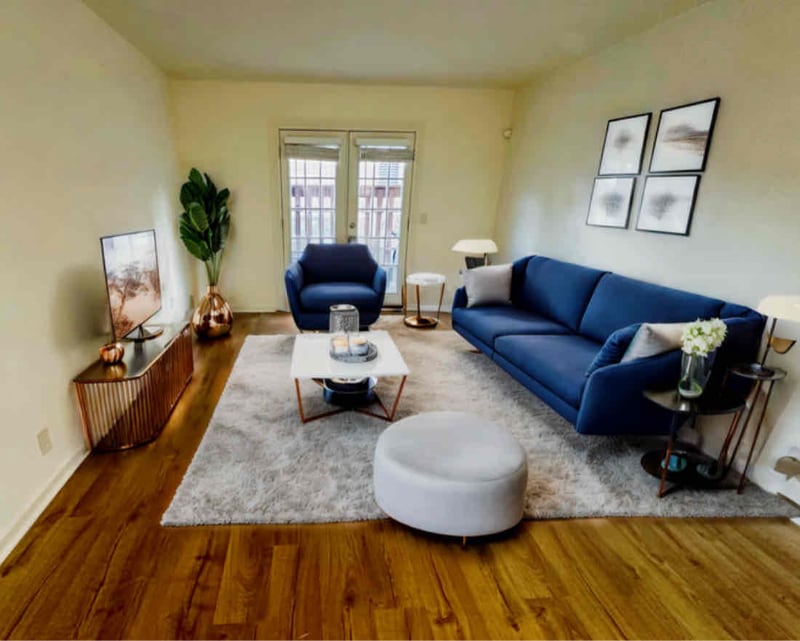 Photo - 2905 Burch Ave Unidad 8