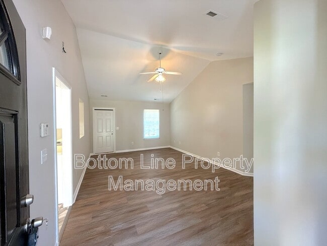 Photo - 5512 Windy Valley Dr