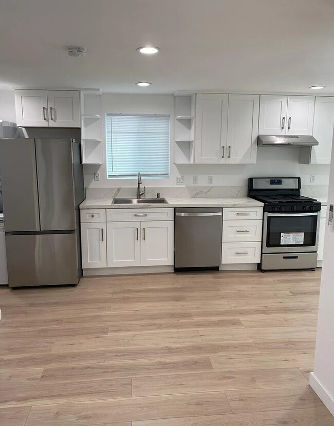 Building Photo - 17206 Crenshaw Blvd Rental