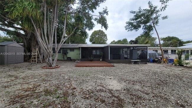 Photo - 664 Colson Dr