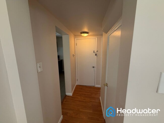 Photo - 1520 Elmwood Ave Unit 1