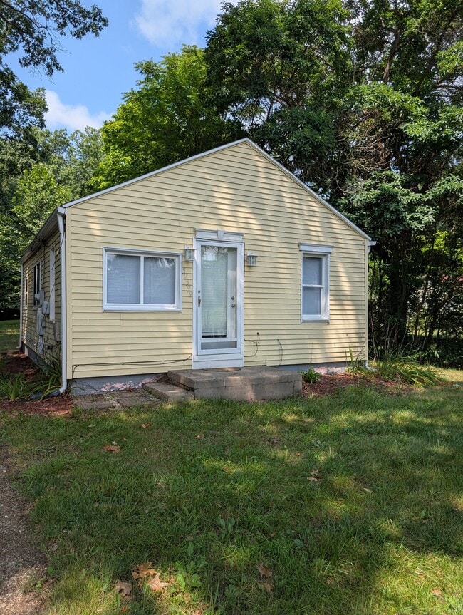 Building Photo - 52599 Emmons Rd