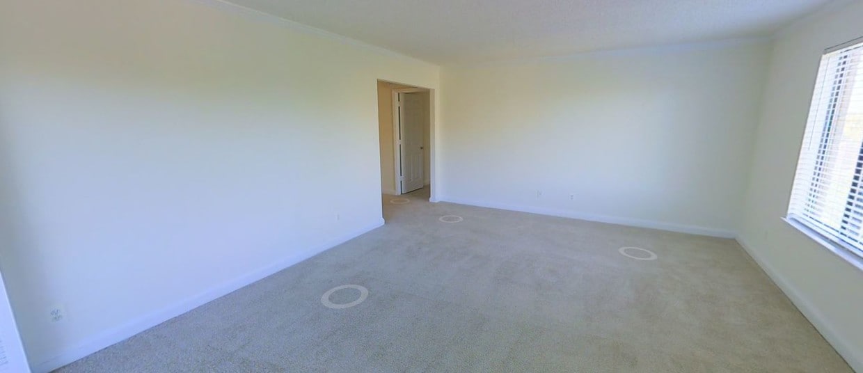Photo - Avalon at Foxhall Apartments