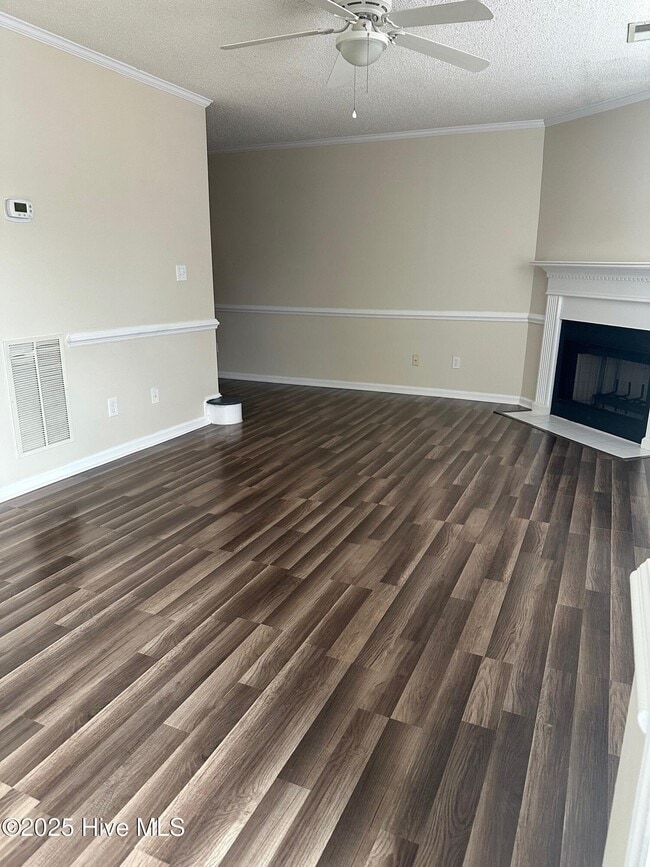 Photo - 3917 Sterling Pointe Dr