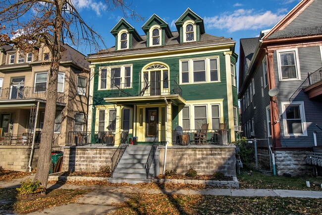 Photo - 580 Potomac Ave Unit 3