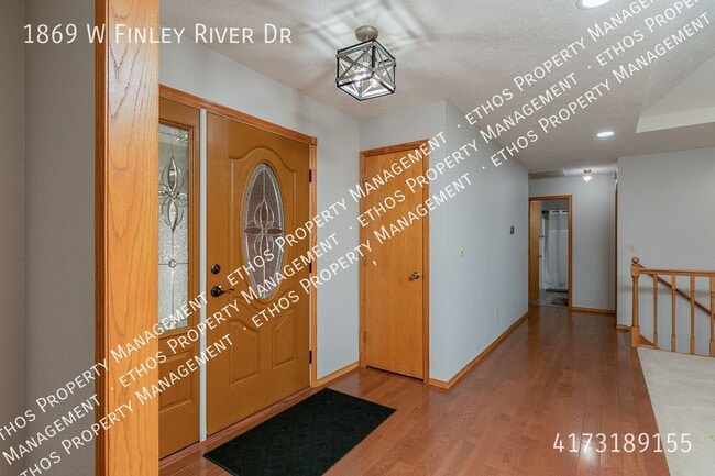 Photo - 1869 W Finley River Dr