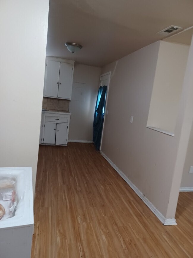Photo - 1600 Breckenridge Dr
