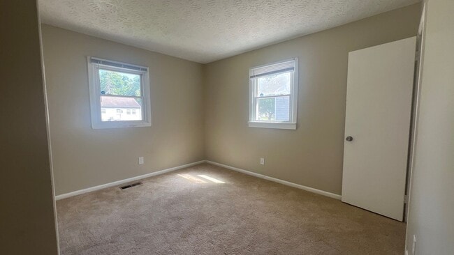 Photo - 2250 N Goodlet Ave