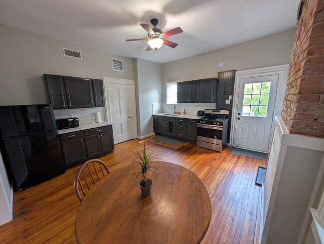 Photo - 1223 Sidney St Unidad 3F