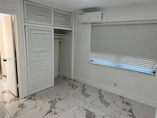 Photo - 2000 Buchanan St Unit 10