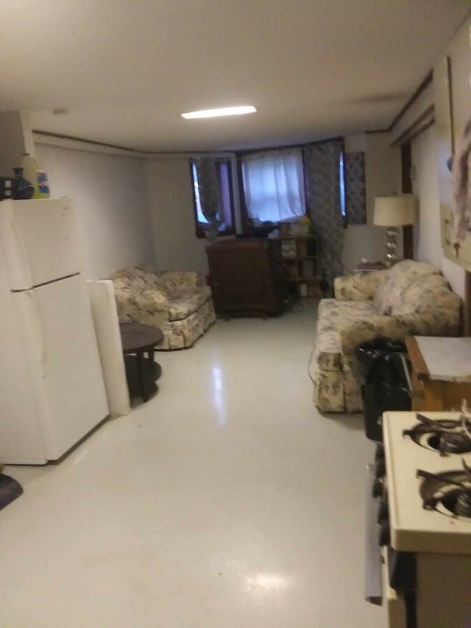 Photo - 3556 W McLean Ave Unit bastment garden apt.