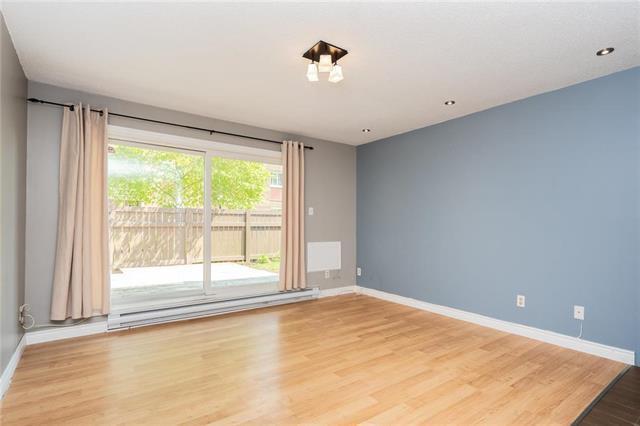 Photo - 466 Kenaston Blvd