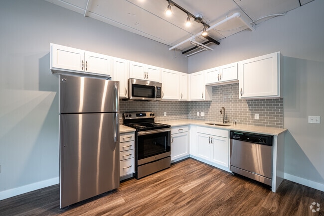 Photo - ReNew Town Center