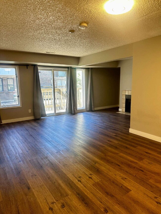 Photo - *****MOVE IN SPECIAL *****Receive $500 OFF... Unit 101