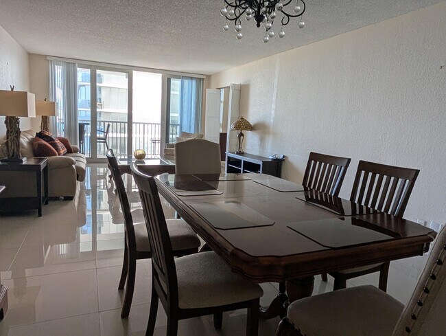 Photo - 1370 S Ocean Blvd Unidad 1403