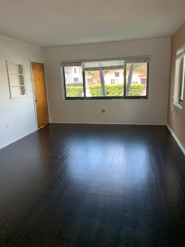 Building Photo - 1975 SW 17th Ct