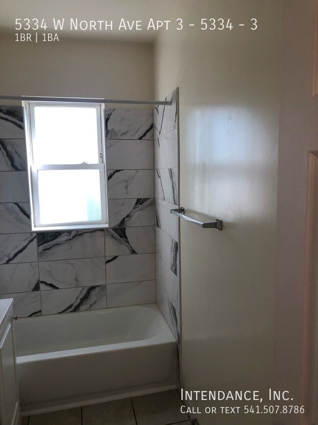 Photo - 5334 W North Ave Unit 5334 - 3